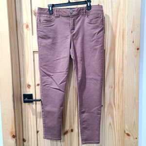 Democracy Skinny Jeans in Dusty Mauve